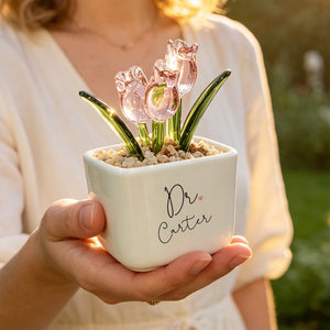 Custom Doctor Christmas Gift for Her | Personalized Glass Tulip Flower Pot for Doctor(GF-25)